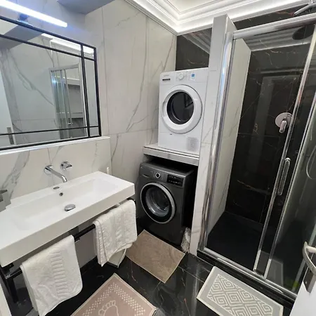 Private - Champs-elysees 公寓 *