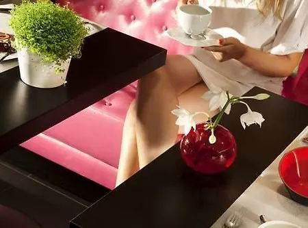 Private - Champs-elysees דירה