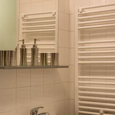 דירה Private - Champs-elysees פריז