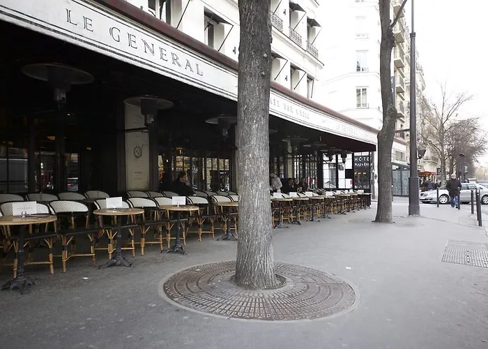 Private - Champs-elysees Париж